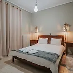 Krinides And Attics Apartman Kalávrita