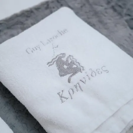 Krinides And Attics קלבריטה