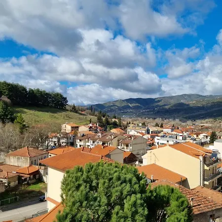 Krinides And Attics דירה