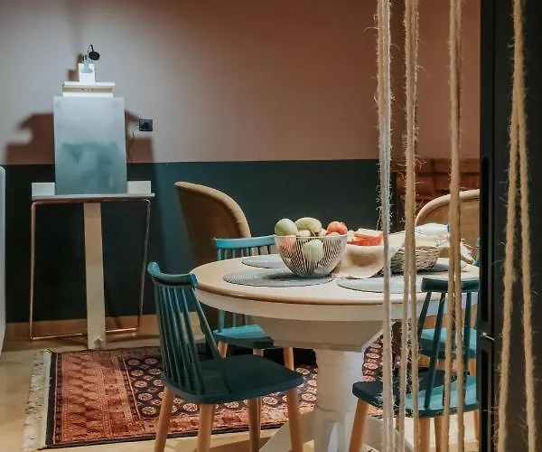 Krinides And Attics Apartman