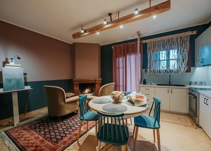 Krinides And Attics * Kalavryta